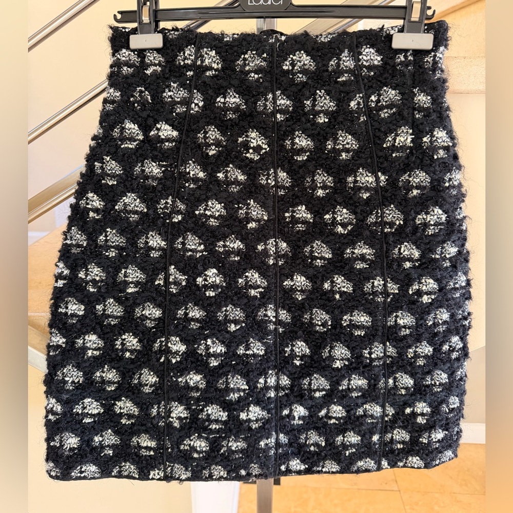 Marc JACOBS black shimmering fabric mini skirt